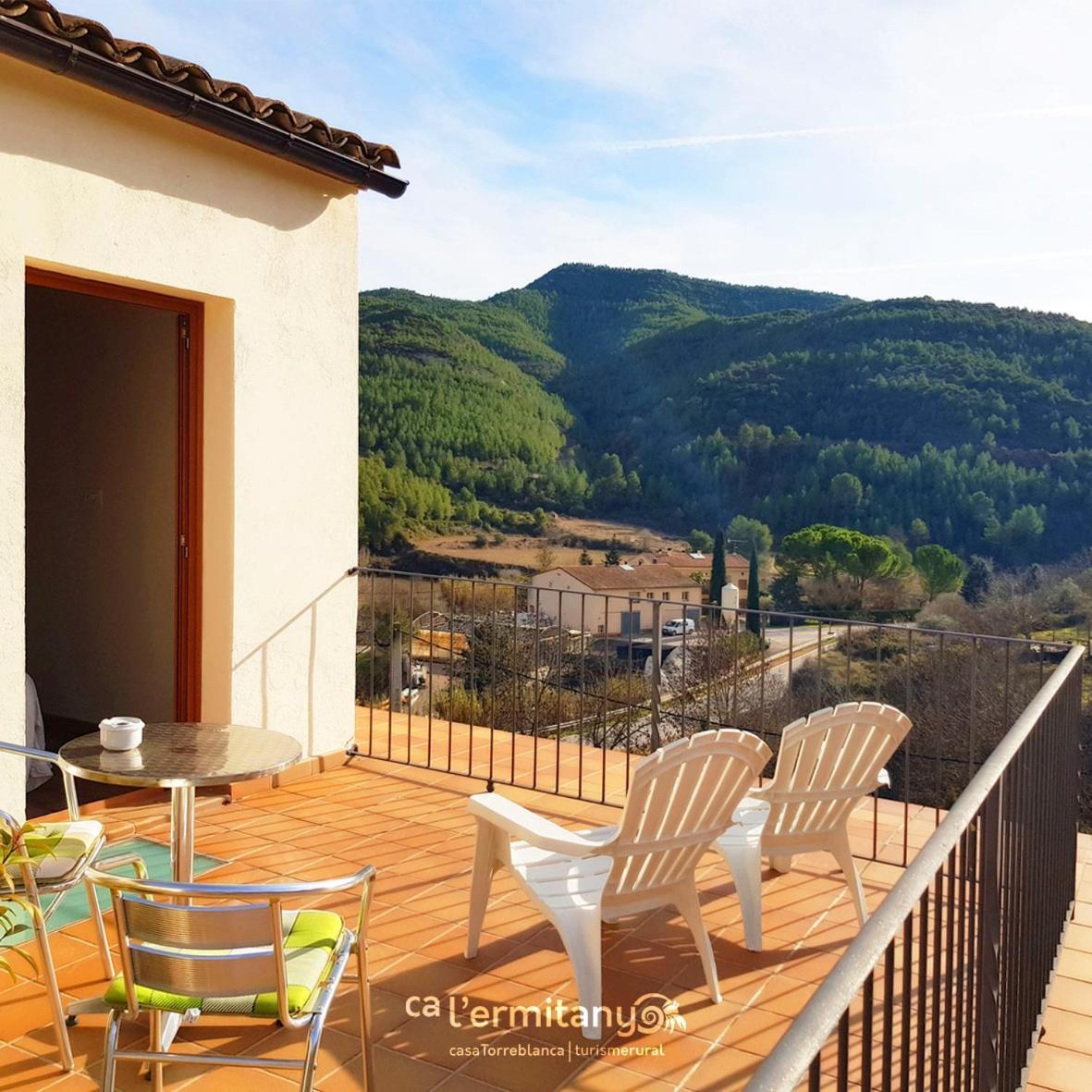 Ca L' Ermitanyo- Casa Torre Blanca Guest House Suria ภายนอก รูปภาพ