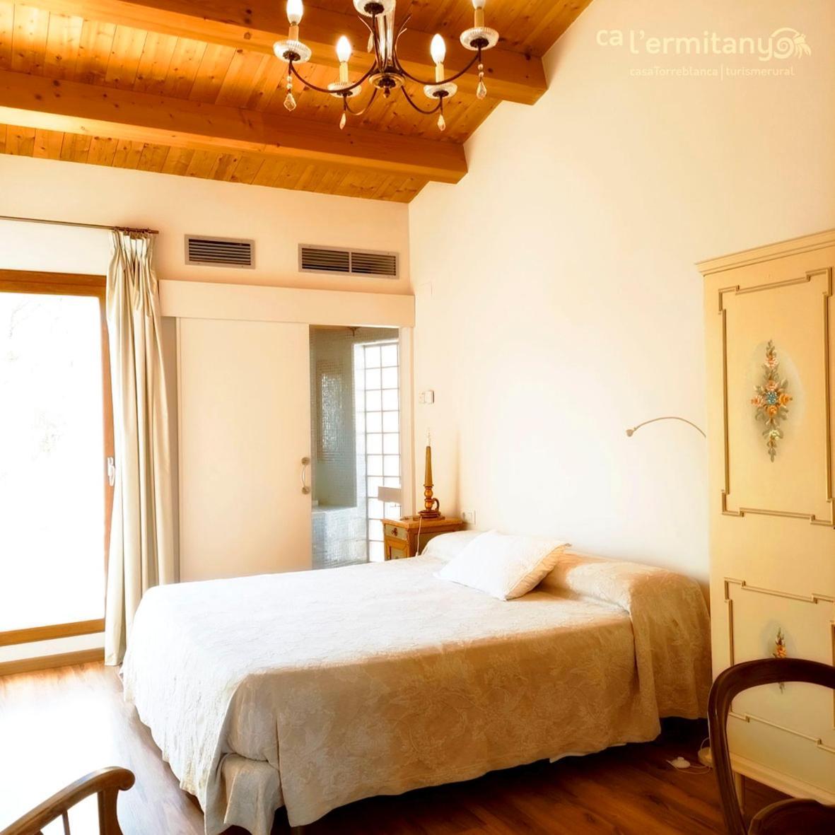 Ca L' Ermitanyo- Casa Torre Blanca Guest House Suria ภายนอก รูปภาพ