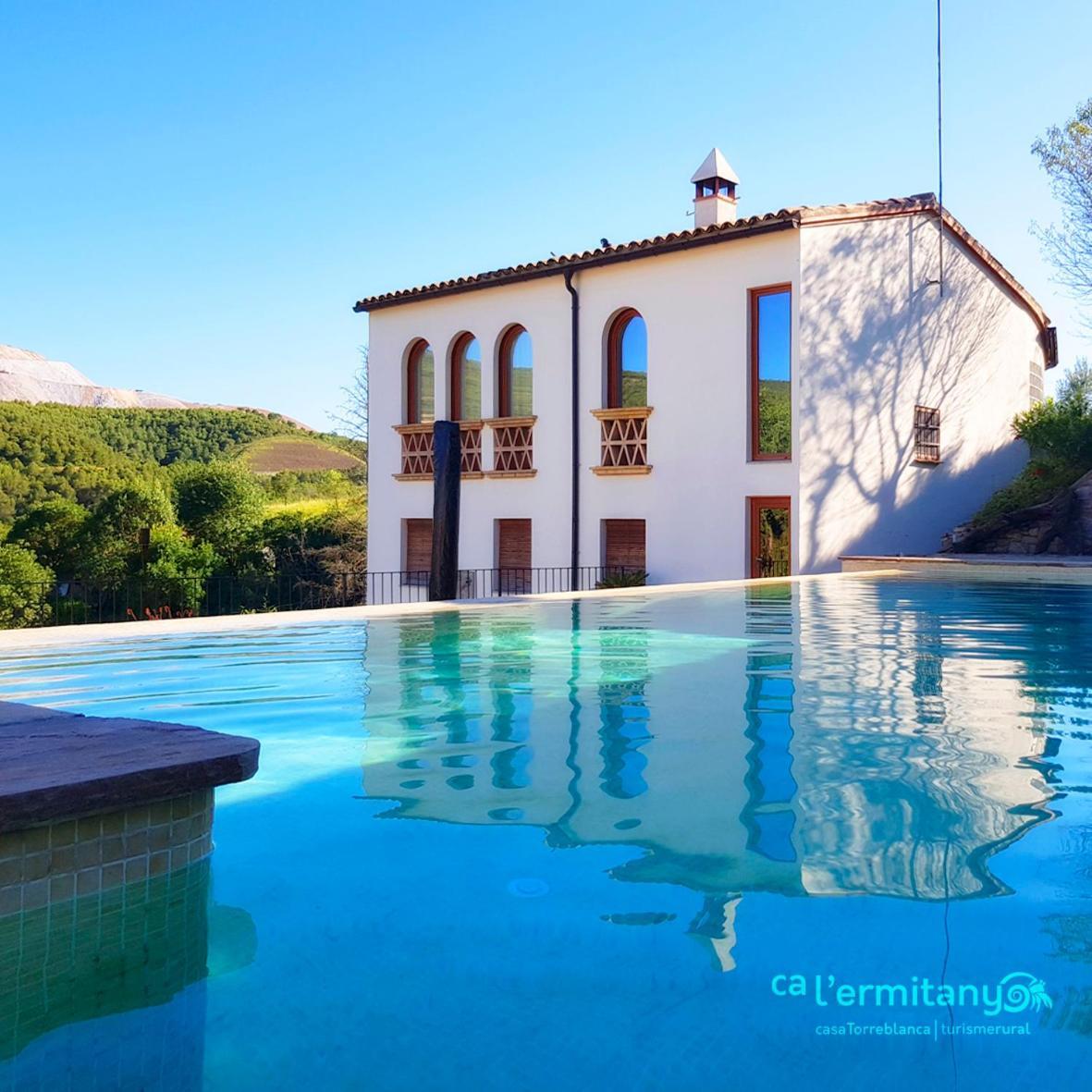 Ca L' Ermitanyo- Casa Torre Blanca Guest House Suria ภายนอก รูปภาพ