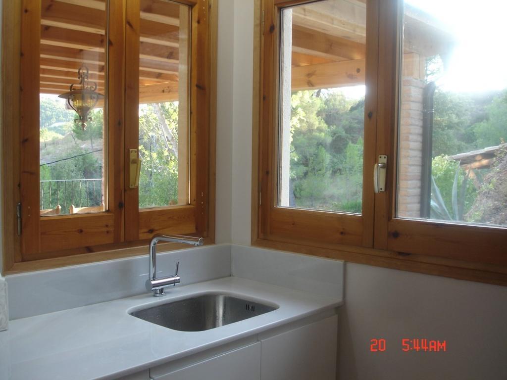 Ca L' Ermitanyo- Casa Torre Blanca Guest House Suria ภายนอก รูปภาพ
